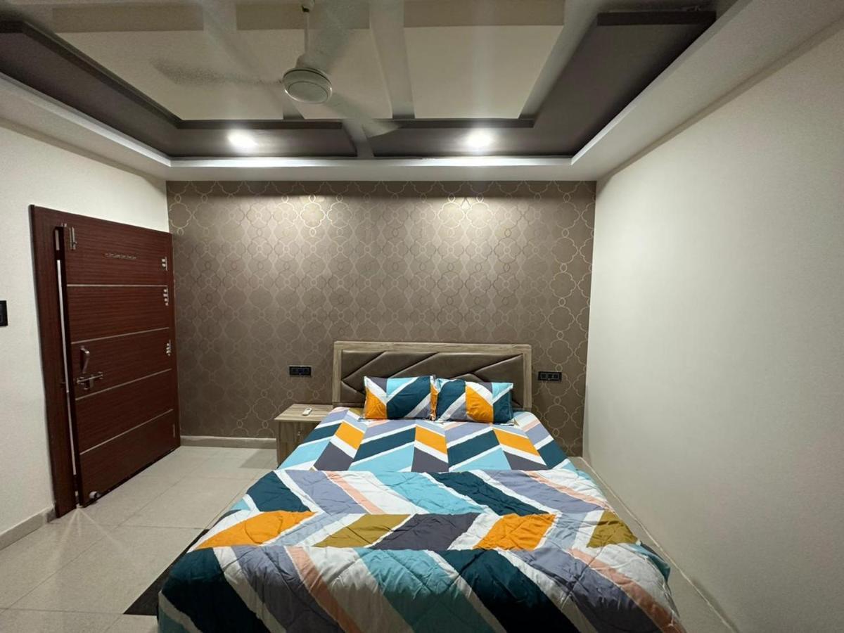 Sunrays - Unique 3Bhk In The Heart Of The City Gwalior Exteriör bild
